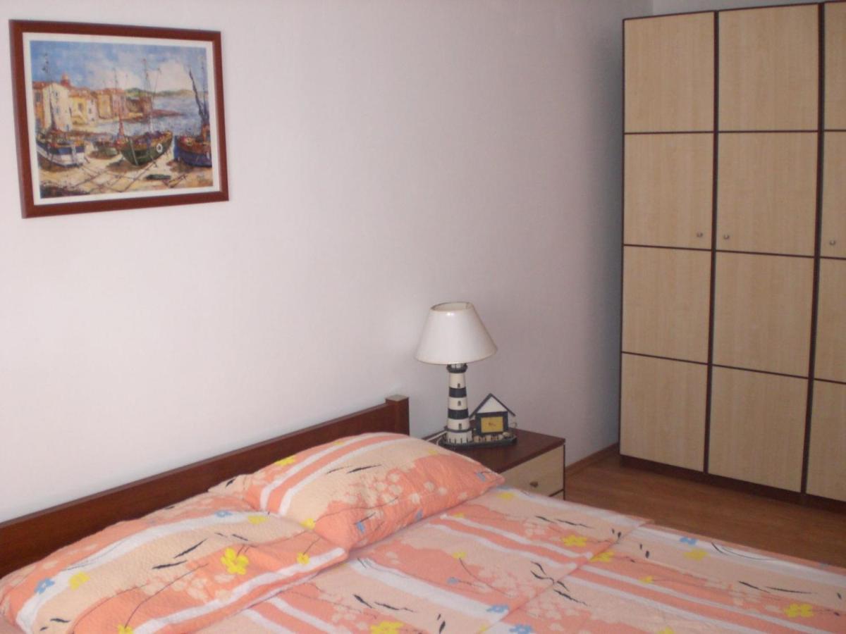 Apartmani Vesna Vir Εξωτερικό φωτογραφία