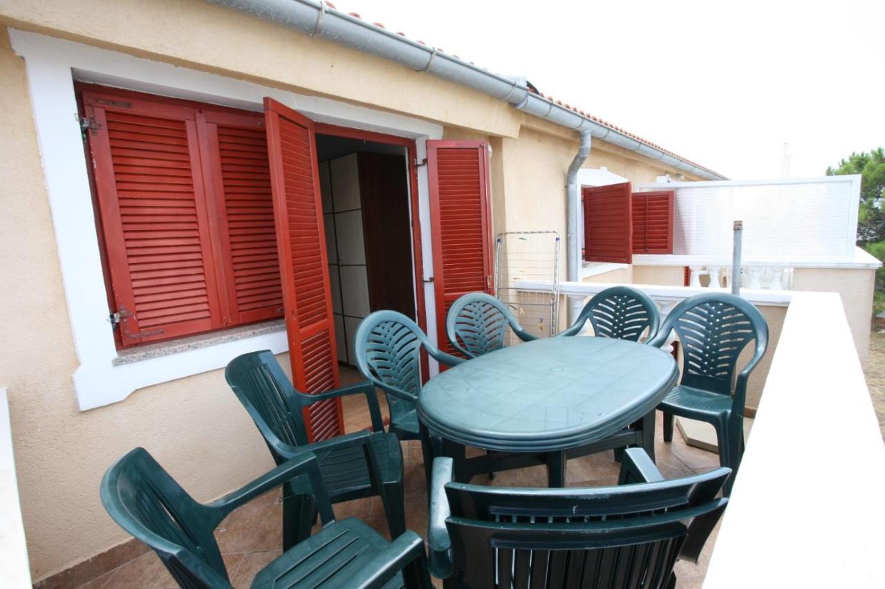 Apartmani Vesna Vir Εξωτερικό φωτογραφία