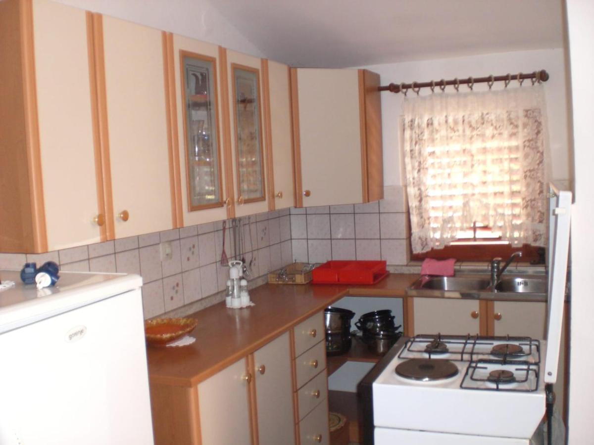 Apartmani Vesna Vir Εξωτερικό φωτογραφία
